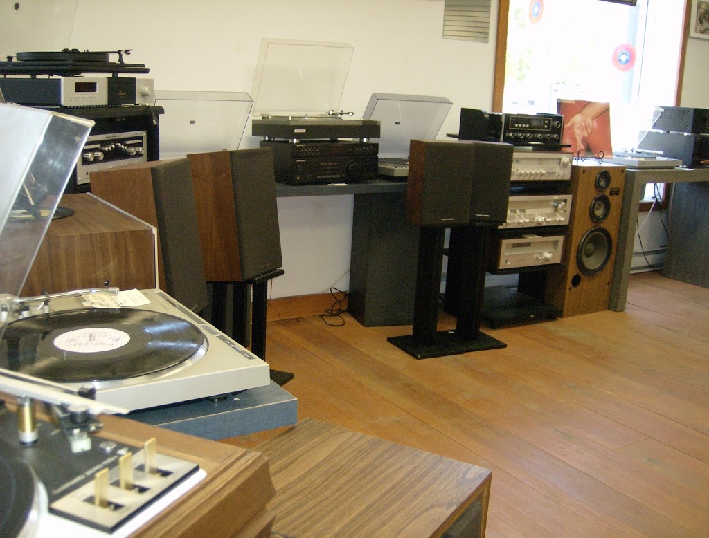 Cali Calo Musique | 92 Rue Principale, Saint-André-Avellin, QC J0V 1W0, Canada | Phone: (438) 938-6544