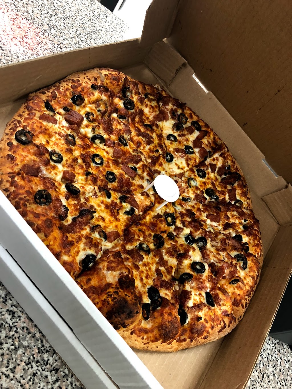 Pizza Mart | 8565 ON-27, Woodbridge, ON L4L 1A7, Canada | Phone: (905) 851-7001