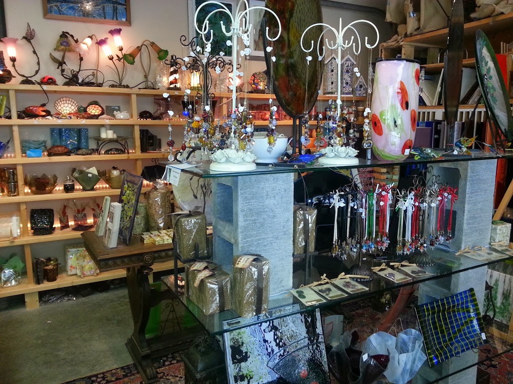 Yellow Point Art Glass Studio and Gift Shop | 3272 Roper Rd, Ladysmith, BC V9G 1C4, Canada | Phone: (250) 618-1103