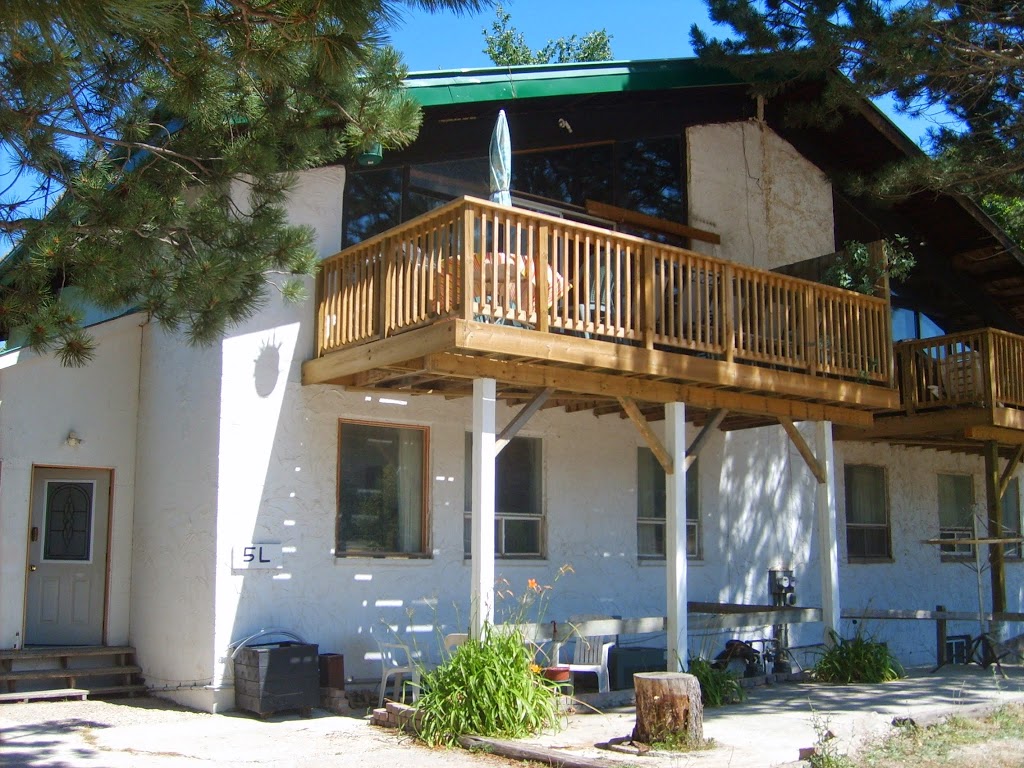 chaletcolingwood.com | 220 Arlberg Crescent, The Blue Mountains, ON L9Y 0M1, Canada | Phone: (705) 721-3953