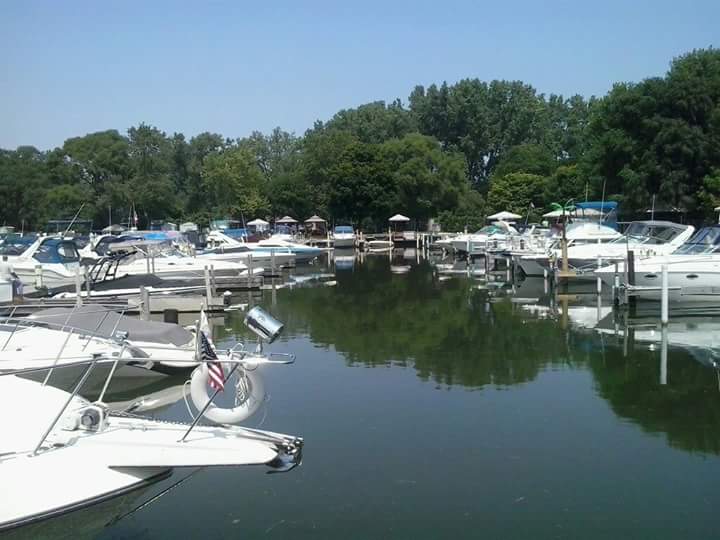 Bridgeview Boat Sales | store | 1 Marina Rd, Point Edward, ON N7T 7J7, Canada | 5194918018 OR +1 519-491-8018