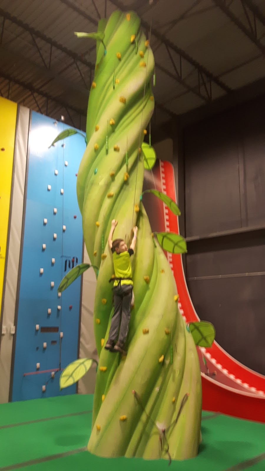 Calgary Climbing Centre Hanger | 588 Aero Dr NE #106, Calgary, AB T2E 7Y4, Canada | Phone: (587) 230-0189