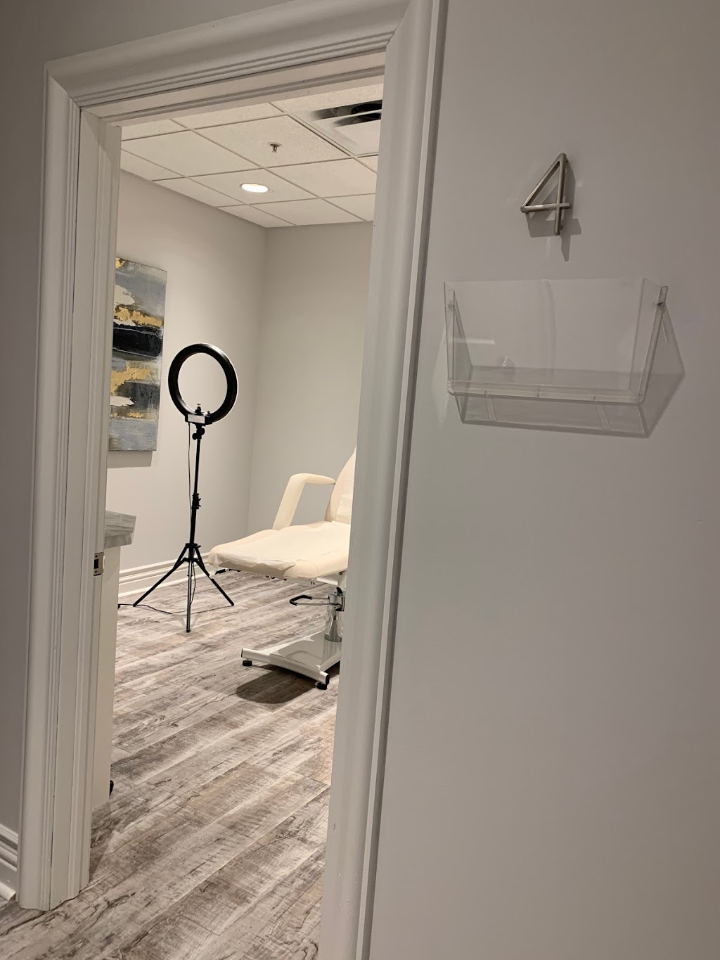 Dr. Rayhaan Dawood | 570 University Avenue East Unit 2, Waterloo, ON N2K 4P2, Canada | Phone: (519) 746-4344