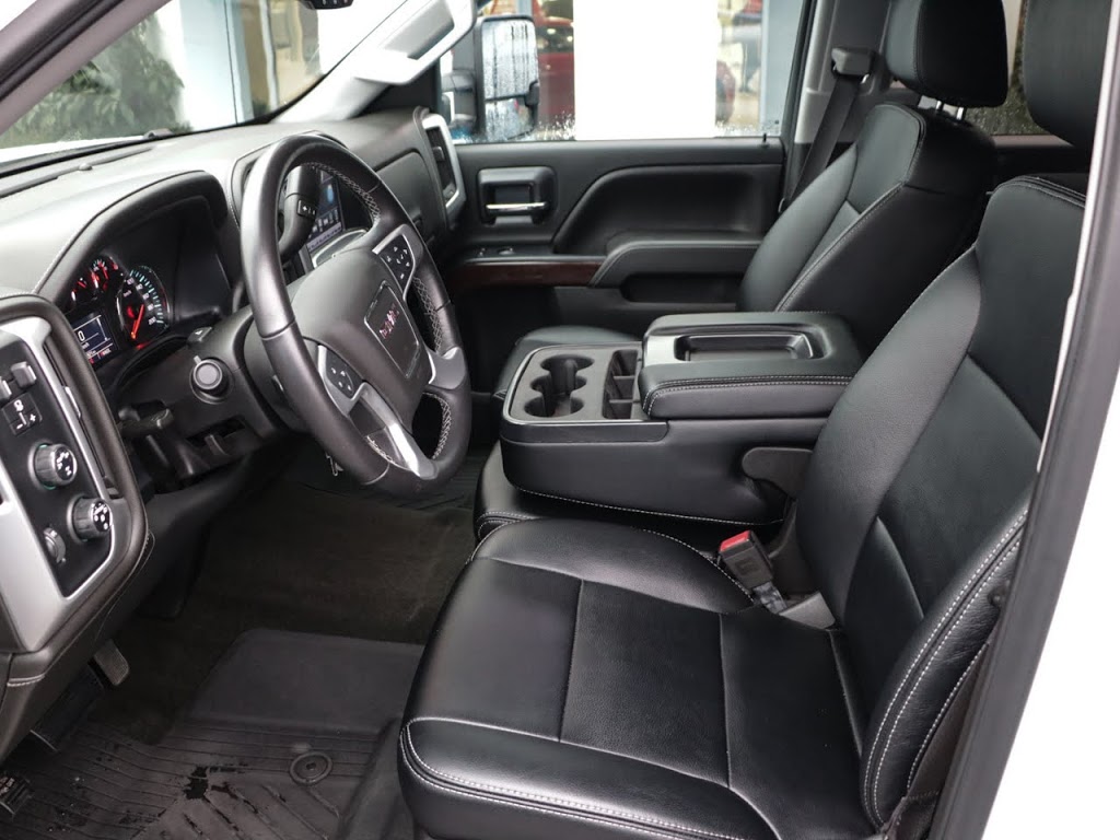 MR. YES AUTO FINANCE | 2595 Barnet Hwy, Coquitlam, BC V3E 1K9, Canada | Phone: (604) 765-9820