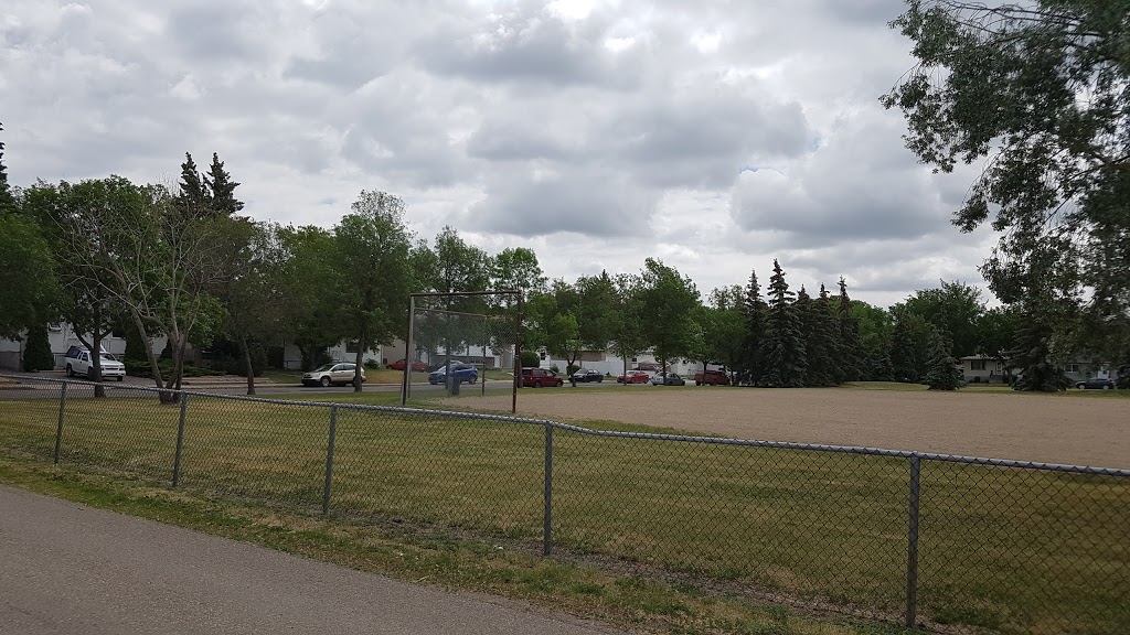 Benson Playground | 1340 Connaught St, Regina, SK S4T 4S8, Canada