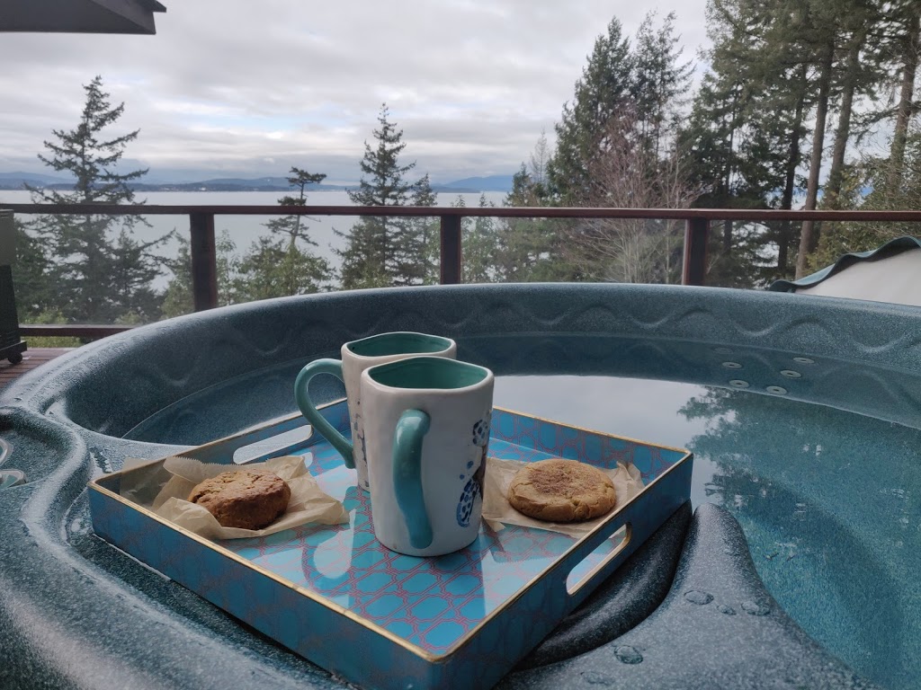 Chuckanut Cabins | 2360 Oyster Creek Ln, Bow, WA 98232, USA | Phone: (360) 755-0888