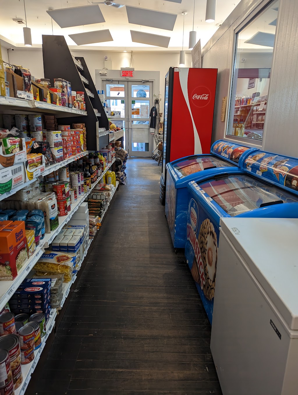 La COOP du Coin | 2059 Chem. des Hauteurs, Sainte-Lucie-des-Laurentides, QC J0T 2J0, Canada | Phone: (819) 774-4459