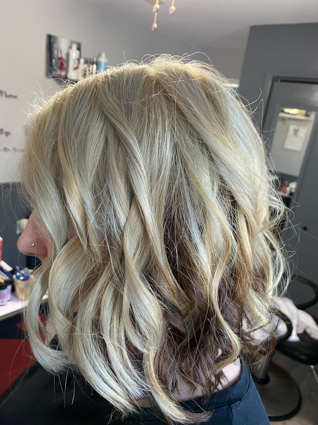 Strait Cuts by Tashia | 313 Searletown Rd, Albany, PE C0B 1A0, Canada | Phone: (902) 439-7912