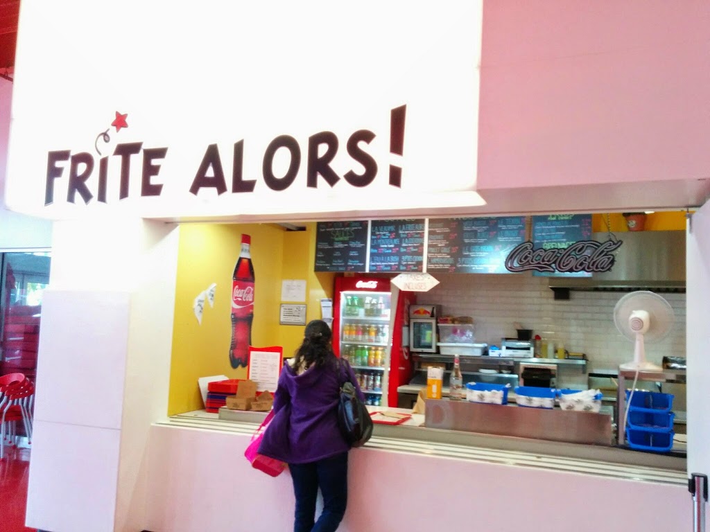 Frite Alors - Vieux Port | 2 Rue de la Commune E, Montréal, QC H2Y 4B2, Canada | Phone: (514) 718-7660