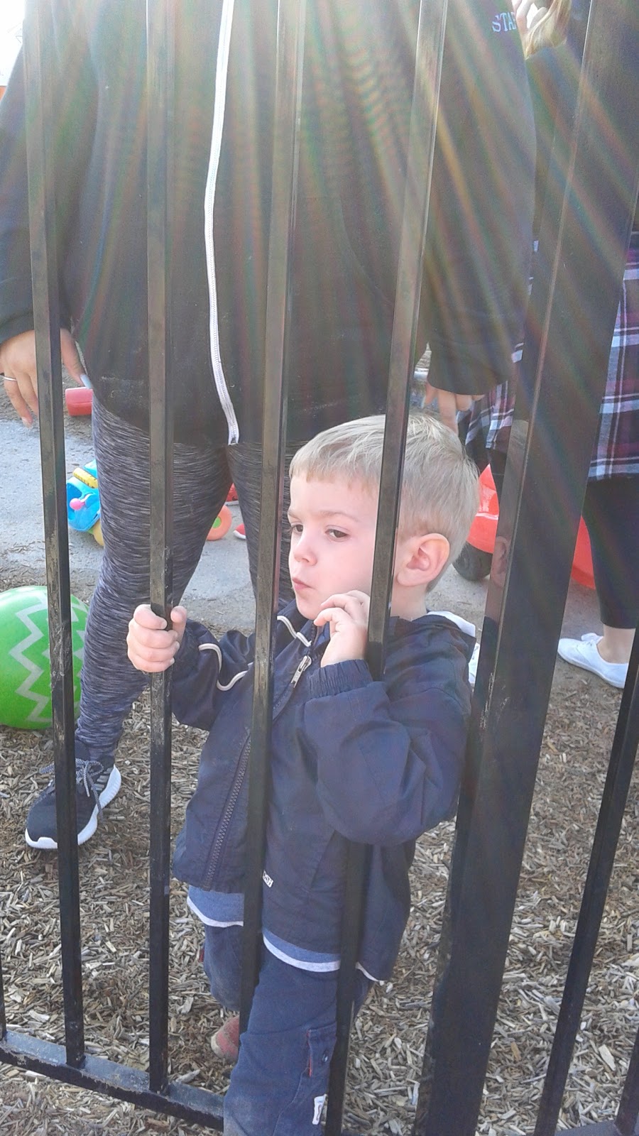 Coates Neighbourhood Park | 776 Philbrook Dr, Milton, ON L9T 0E9, Canada | Phone: (905) 878-7946