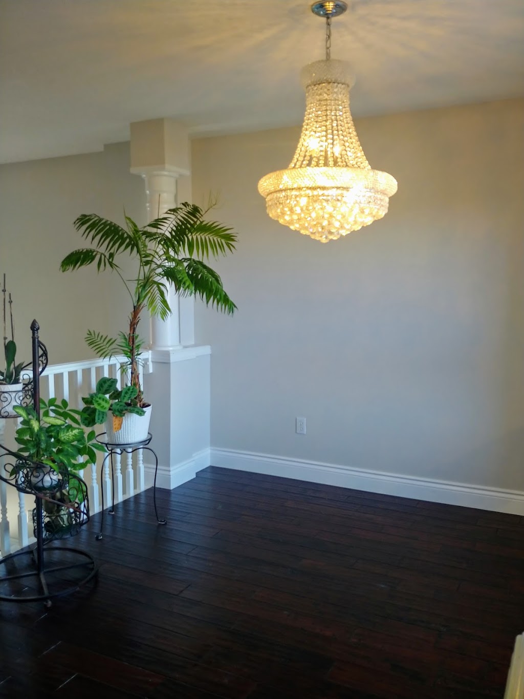 Little Big Painters | 100 Quigley Rd, Hamilton, ON L8K 6J1, Canada | Phone: (905) 928-3176