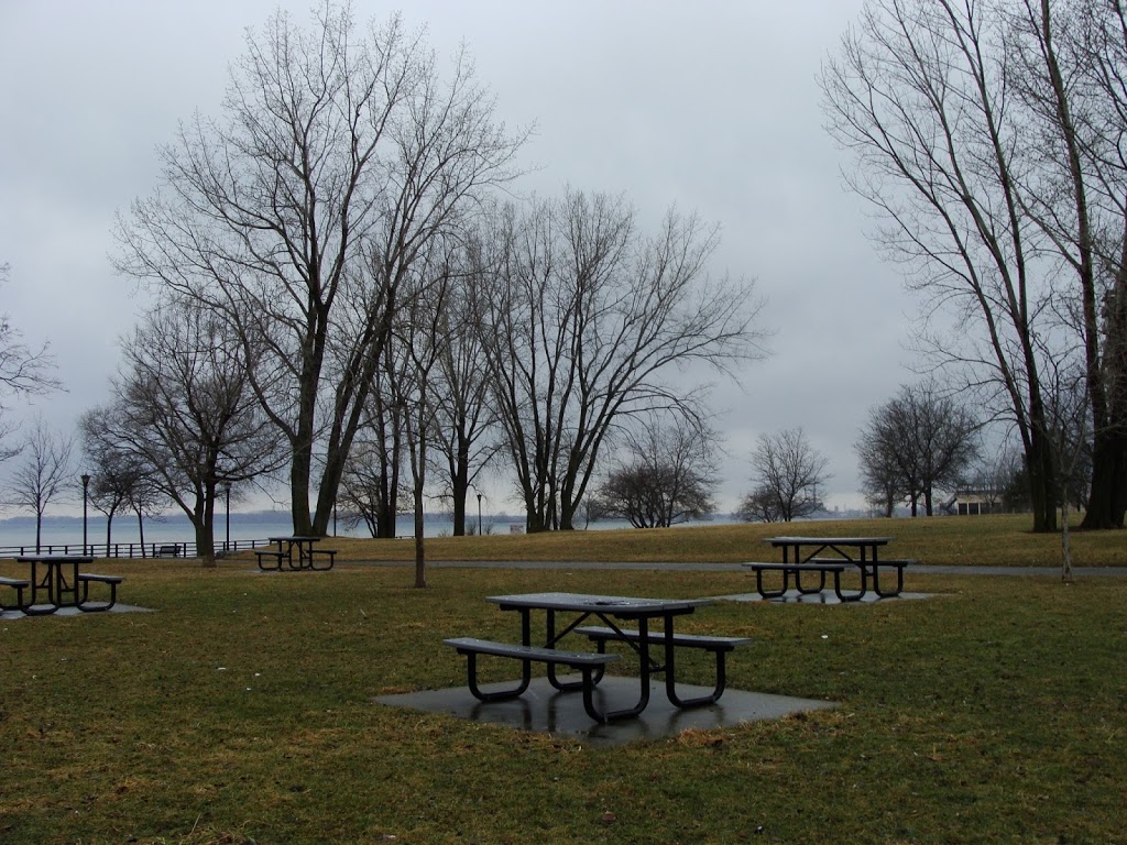 Tow Path Park | Hertel Ave, Buffalo, NY 14207, USA | Phone: (716) 858-8355