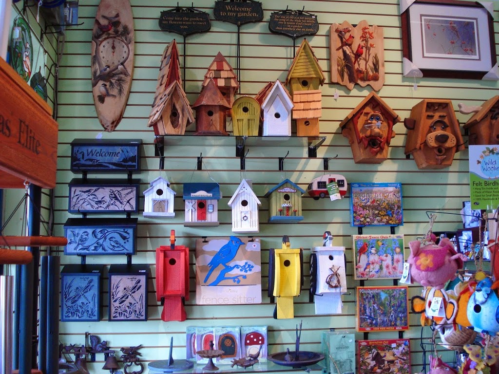 Urban Nature Store | 3055 Dundas St W, Mississauga, ON L5L 3R8, Canada | Phone: (289) 999-5477