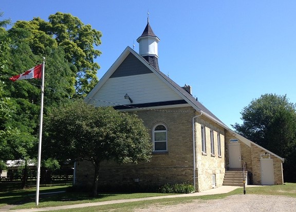 Eagle Community Centre | 9346 Graham Rd, West Lorne, ON N0L 2P0, Canada | Phone: (519) 768-2698