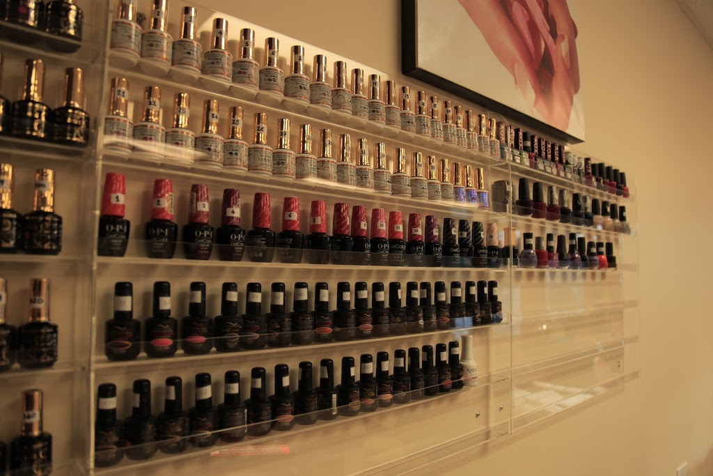 Star Nails Boutique | 539 Queensland Dr SE #2, Calgary, AB T2J 4G4, Canada | Phone: (587) 353-6789