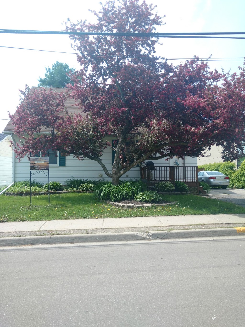1000 Island Condo Getaway | 60 Market St, Gananoque, ON K7G 1G3, Canada | Phone: (613) 382-3202