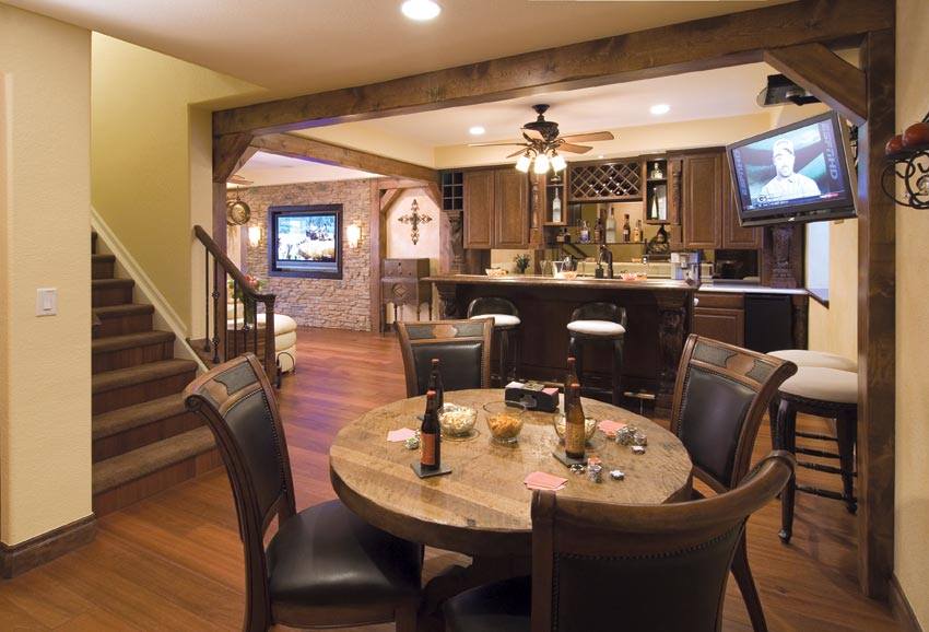 Built In Durham | 2112 Avalon Ct, Oshawa, ON L1L 0B2, Canada | Phone: (905) 242-3141