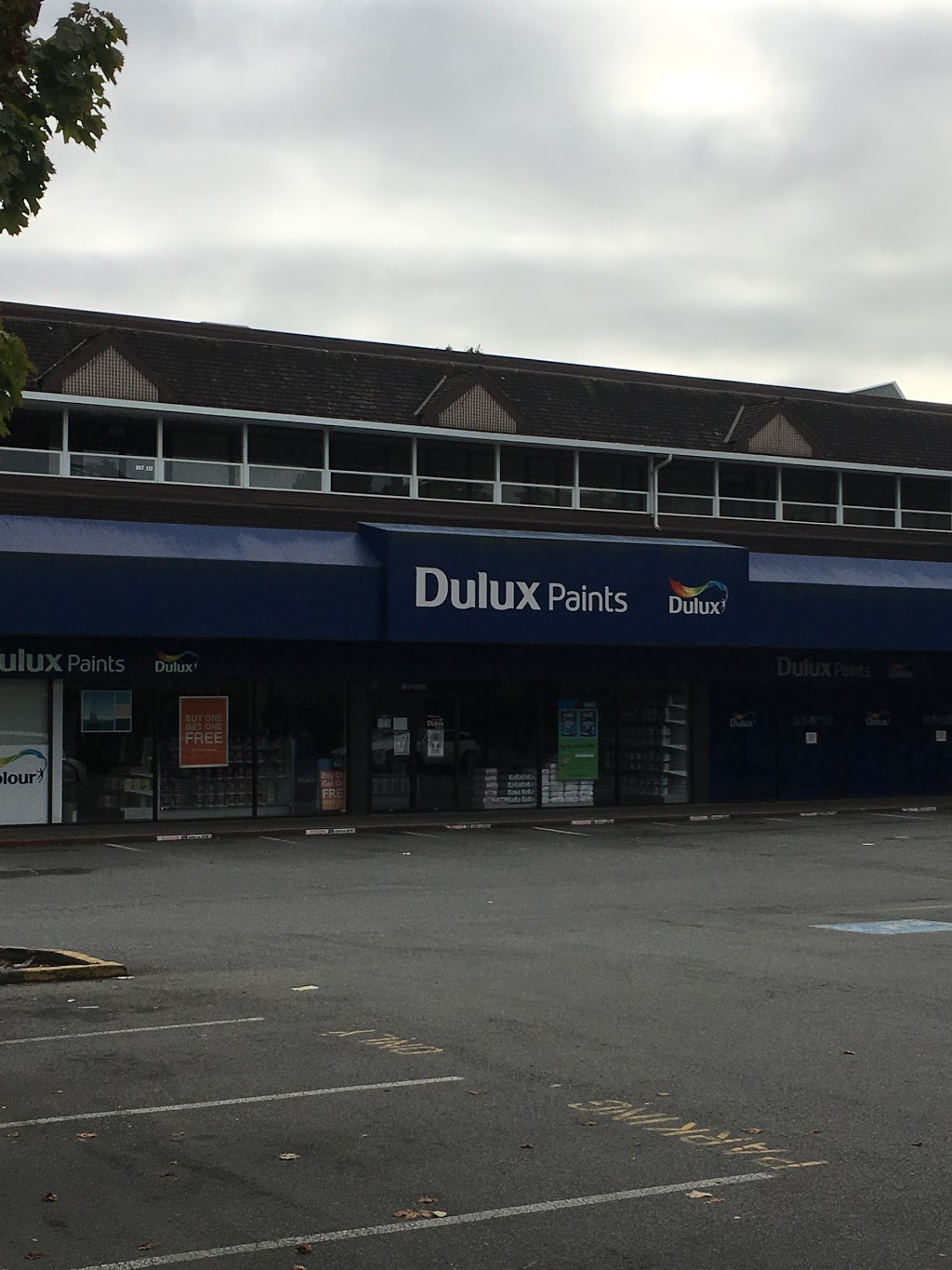 Dulux Paints | 8360 Granville Ave #180, Richmond, BC V6Y 1P3, Canada | Phone: (604) 273-1501