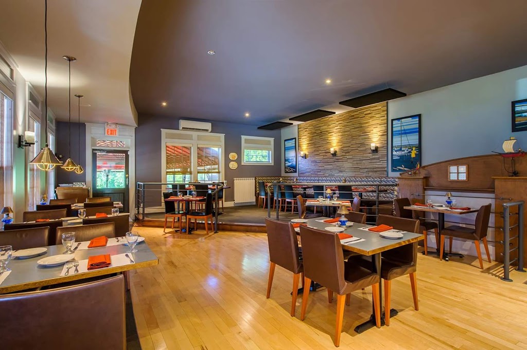 Auberge Gabrièle (Hôtel & Restaurant) | 296 Main St, Shediac, NB E4P 2E3, Canada | Phone: (506) 532-8007