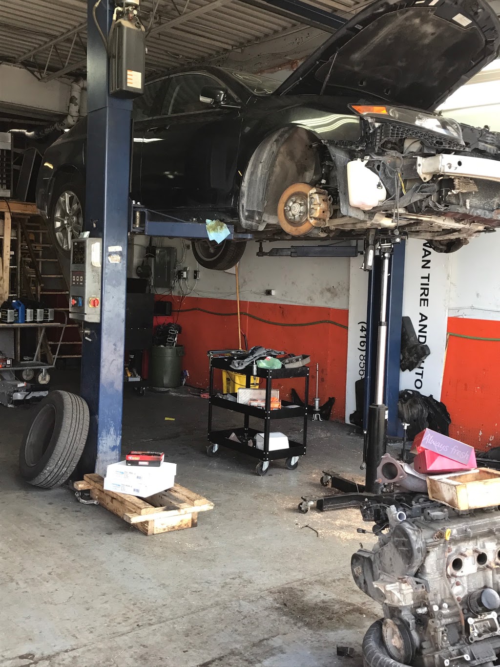 AWAN TIRE AND AUTO INC. HYBRID SPECIALISTS | 2655 Lawrence Ave E UNTI 9, Scarborough, ON M1P 2S2, Canada | Phone: (416) 856-2663
