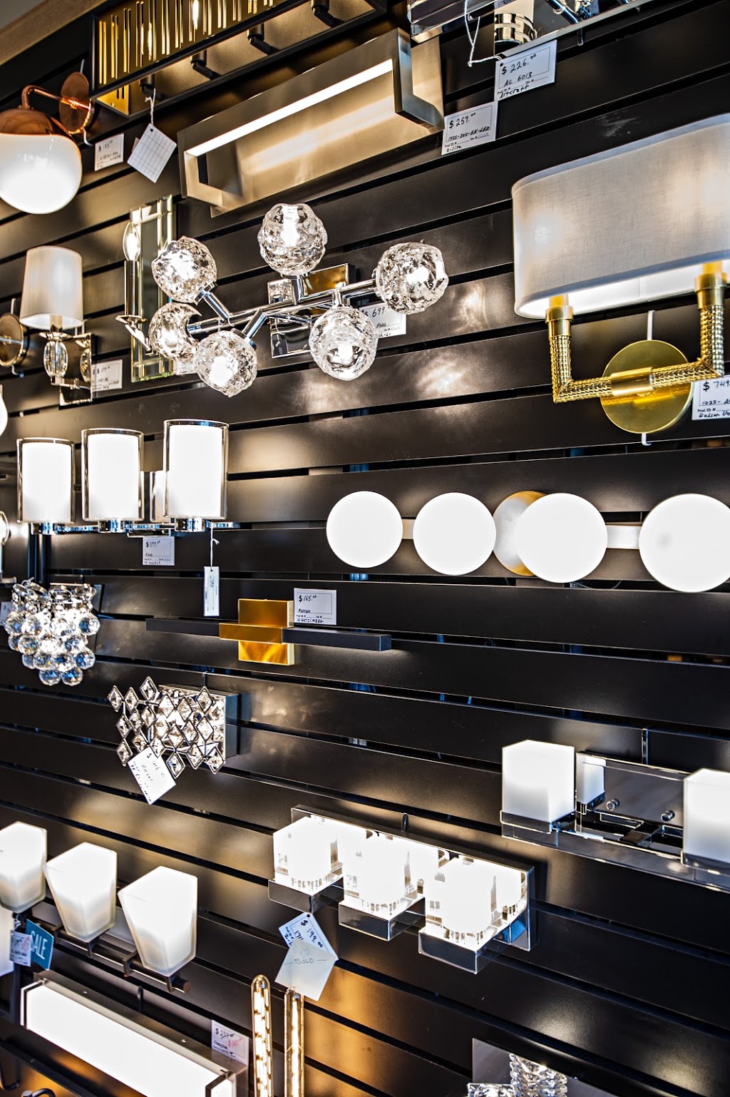 Wackys Flooring & Lighting | 60 Highfield Park Dr, Dartmouth, NS B3A 4R9, Canada | Phone: (902) 835-9974