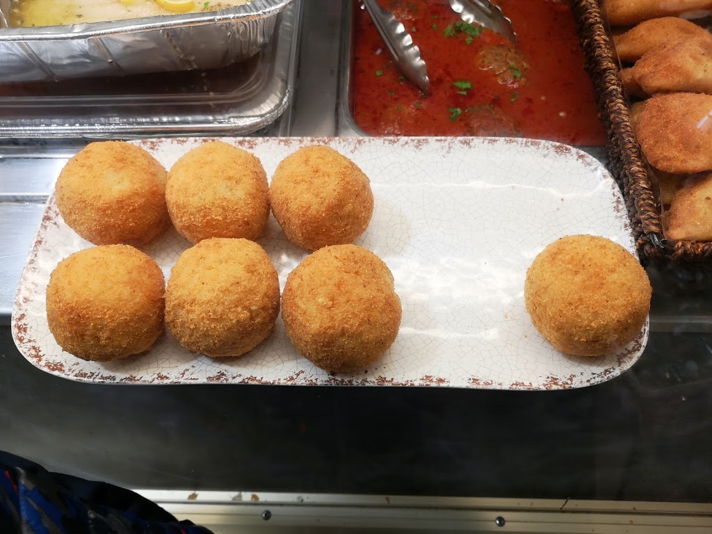 Lazio Italian Bakery & Deli Ltd | 4646 Heritage Hills Blvd, Mississauga, ON L5R 1Y3, Canada | Phone: (905) 568-2645