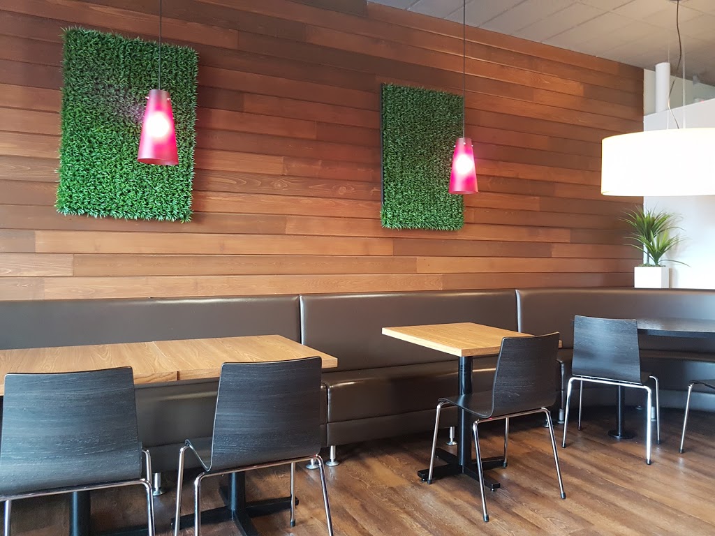 Benny&Co. Fabreville | 3700 Boulevard Dagenais O, Laval, QC H7P 1W1, Canada | Phone: (450) 622-2204