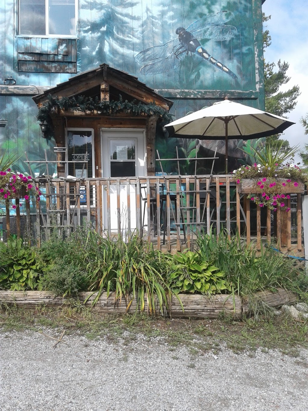 Hidden Glen Trailer Park & Marina | 202 Hidden Glen Rd, Port Severn, ON L0K 1S0, Canada | Phone: (705) 756-2675