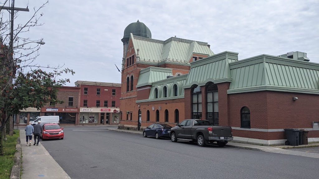 Beaudry Roy Audioprothésistes Inc - Place J.R Lefebvre | 29 Rue Main E, Coaticook, QC J1A 1N1, Canada | Phone: (819) 566-5661