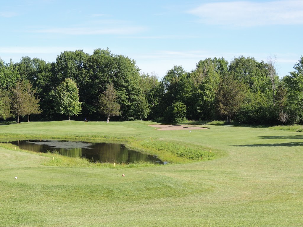 Garrison Golf & Curling Club | 12 Red Patch Ave, Kingston, ON K7K 7B4, Canada | Phone: (613) 546-4952