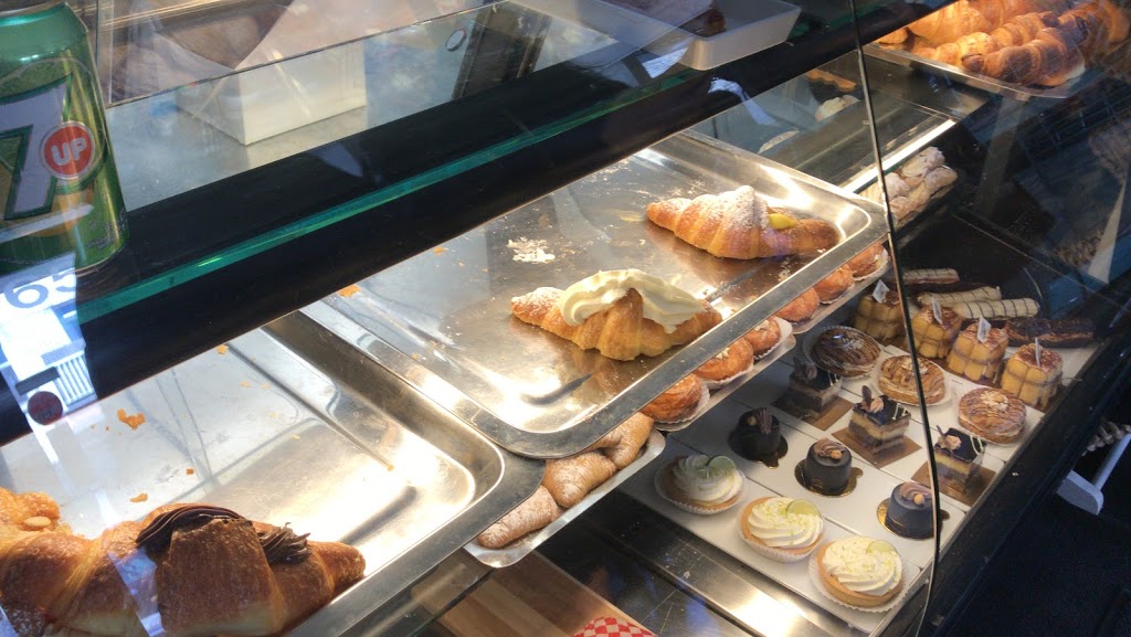 La Cornetteria | 6528 Boul St-Laurent, Montréal, QC H2S 3C6, Canada | Phone: (514) 277-8030