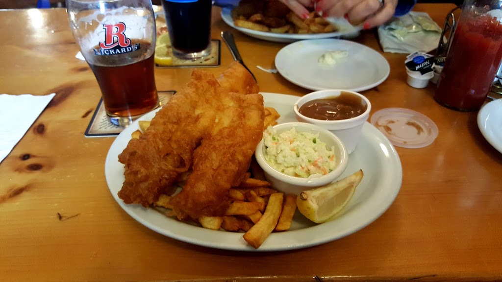 Cheers Restaurant | 292 E Main St, Welland, ON L3B 3W9, Canada | Phone: (905) 732-5551