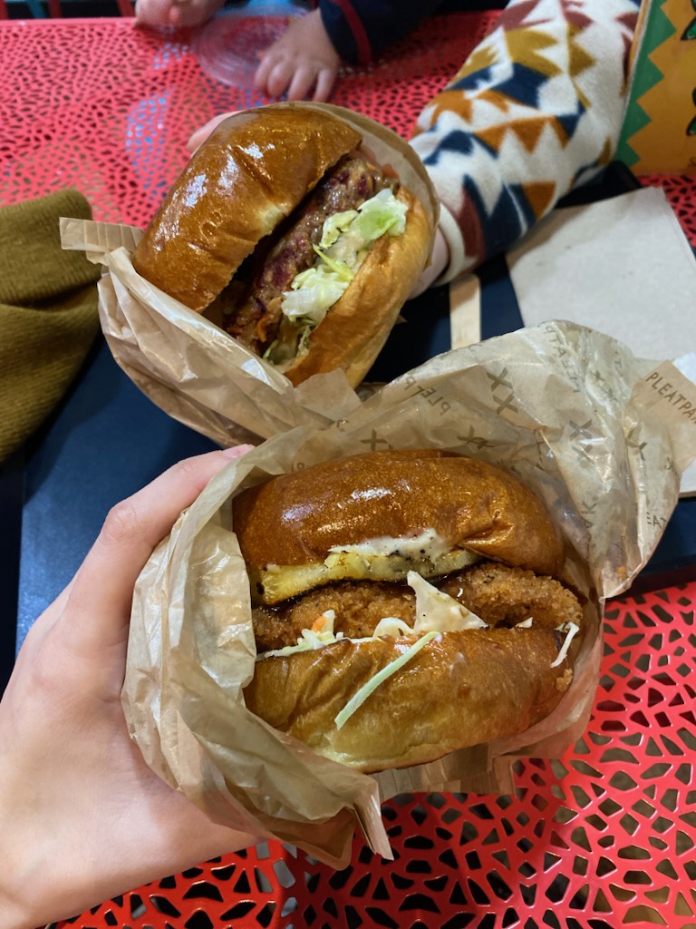 Kahuna Burger | 177 Kenneth St Unit 102, Duncan, BC V9L 1N5, Canada | Phone: (778) 422-3456