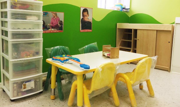 Tulipe Daycare | 392 6e Avenue, LÎle-Perrot, QC J7V 4V6, Canada | Phone: (514) 568-1723