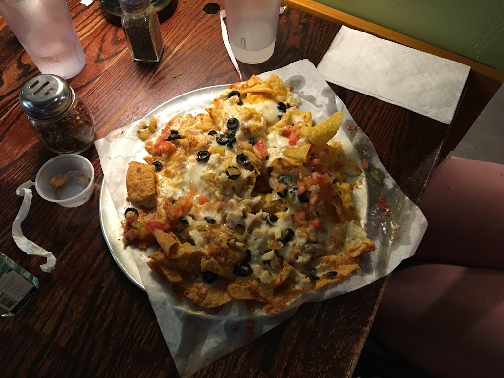 Chair 9 Pizza & Bar | 10459 Mt Baker Hwy, Deming, WA 98244, USA | Phone: (360) 599-2511