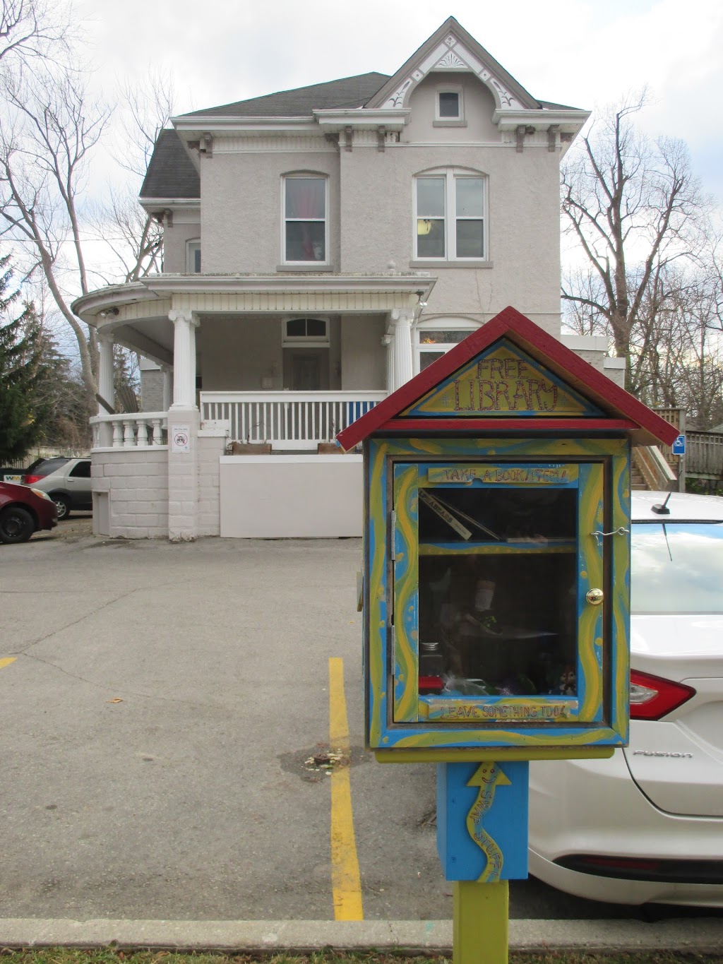 London Bridge: Elmwood Early Childhood Learning Centre | 89 Elmwood Ave E, London, ON N6C 1J4, Canada | Phone: (519) 438-9141