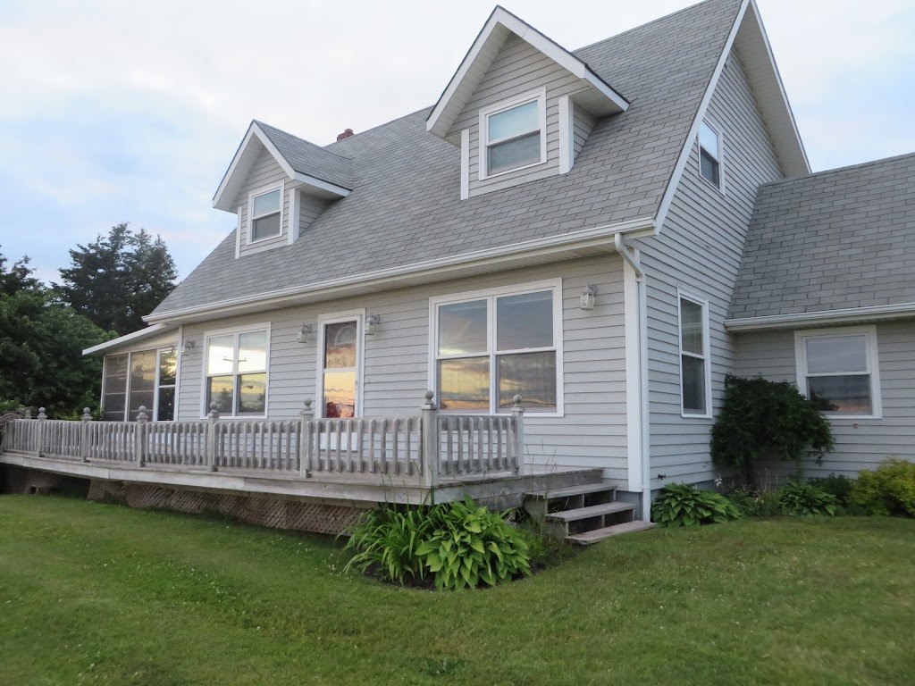Bayshore Charm Bed and Breakfast | 2918 Bayshore Rd, York, PE C0A 1P0, Canada | Phone: (902) 237-9502