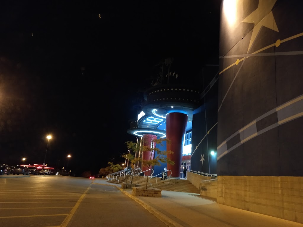 SilverCity Richmond Hill | 8725 Yonge St, Richmond Hill, ON L4C 6Z1, Canada | Phone: (905) 709-8755