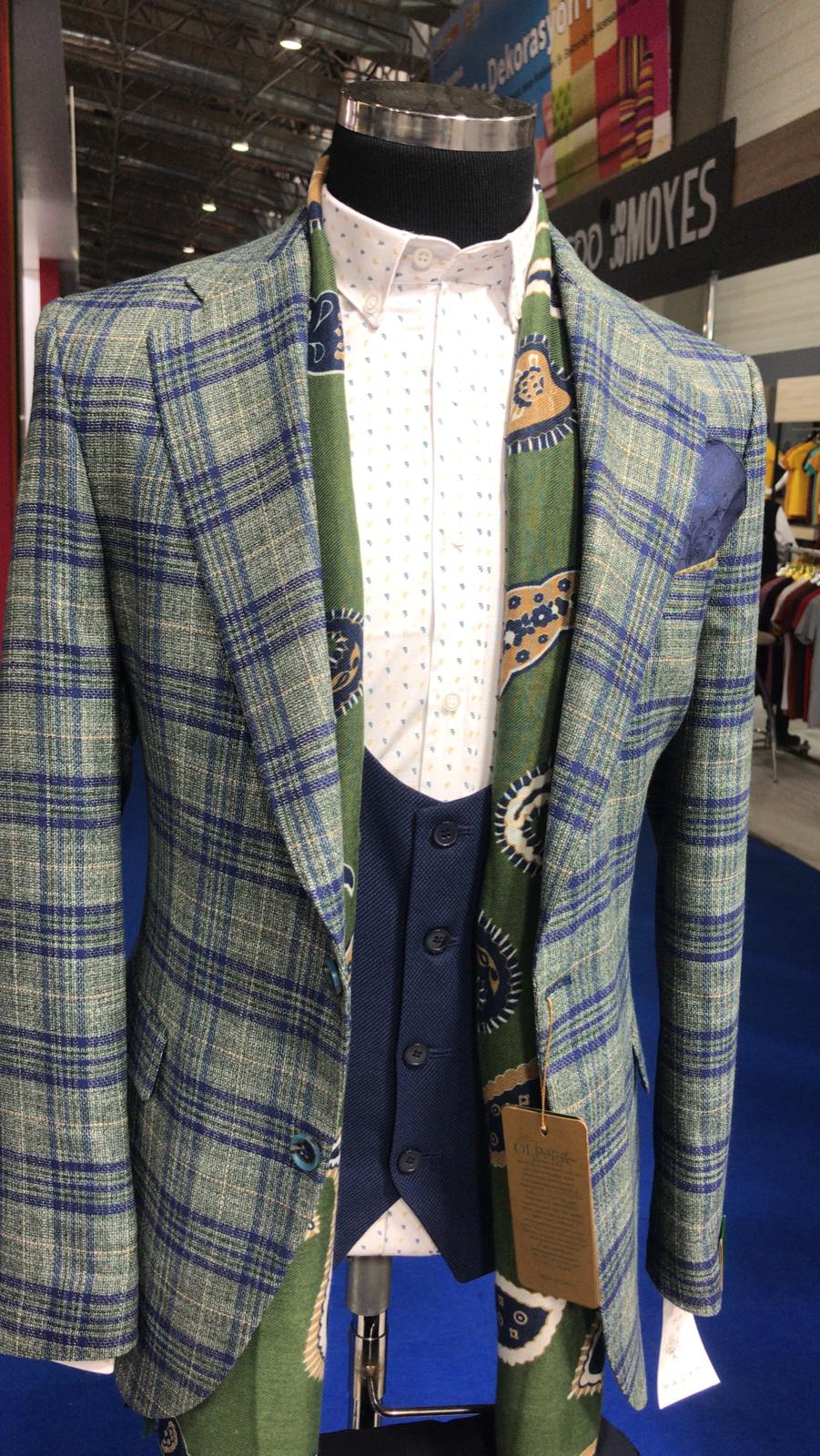 Oliver Apparel | 11120 Bridgeport Rd Unit 170, Richmond, BC V6X 1T2, Canada | Phone: (250) 415-9155