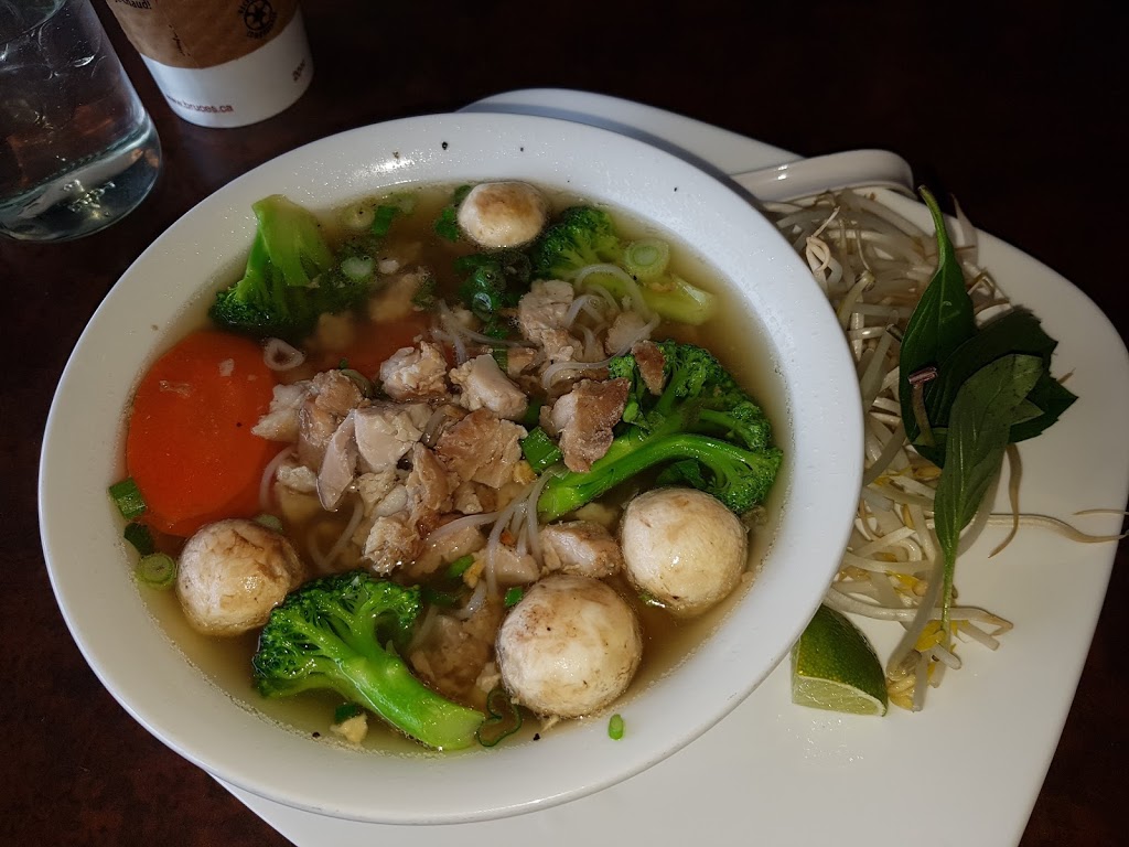 Little Saigon | 322-32555 London Ave, Mission, BC V2V 6M7, Canada | Phone: (604) 820-8746