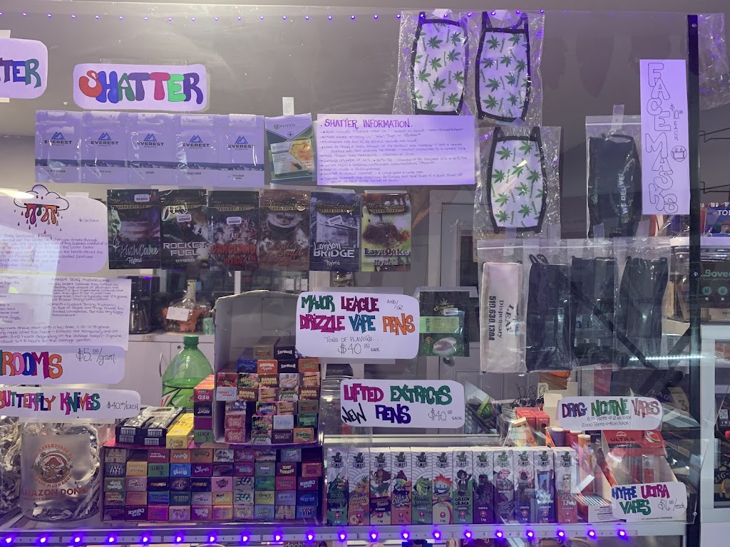 Exotic Leaf | 1346 Townline Rd, Southwold, ON N0L 2G0, Canada | Phone: (519) 476-6324