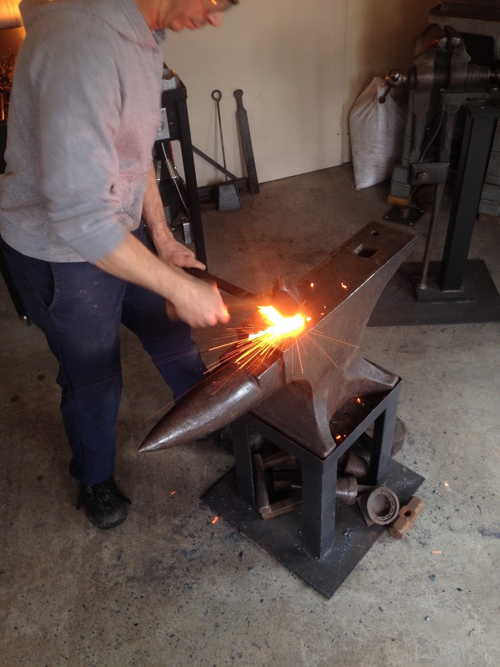 IGNIS INFERNI FORGE | 357 Chemin de la Beauce, Calixa-Lavallée, QC J0L 1A0, Canada | Phone: (514) 436-9834