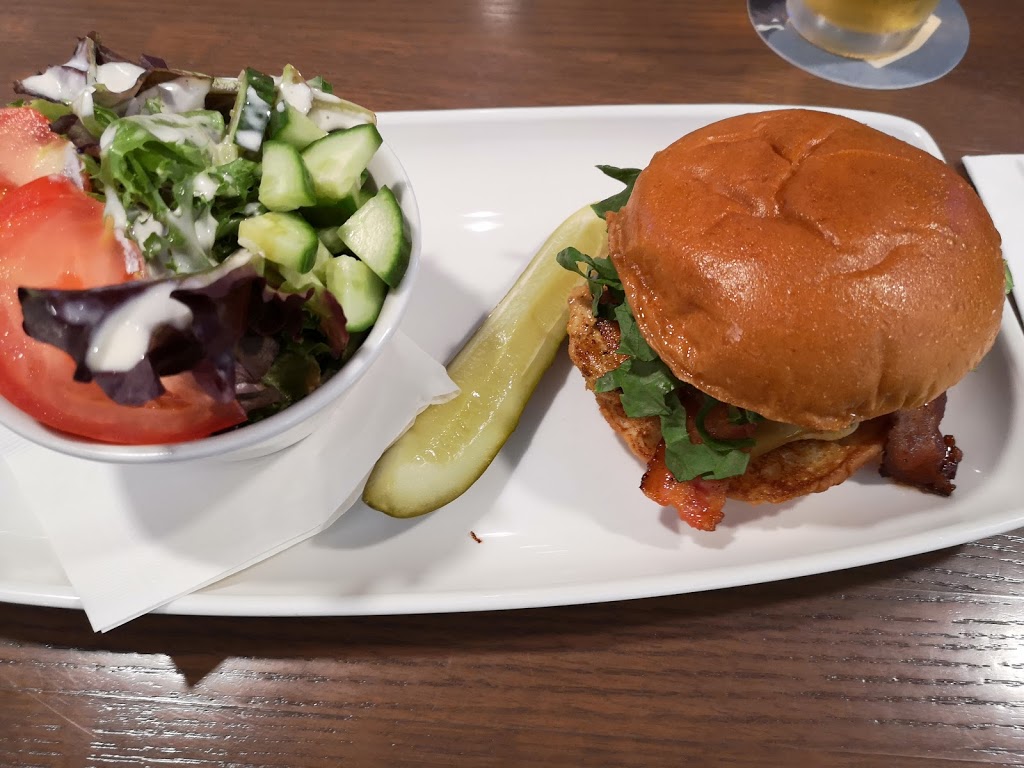 Delux Burger Bar | Edmonton International Airport, AB T0C 0V0, Canada | Phone: (587) 274-2757