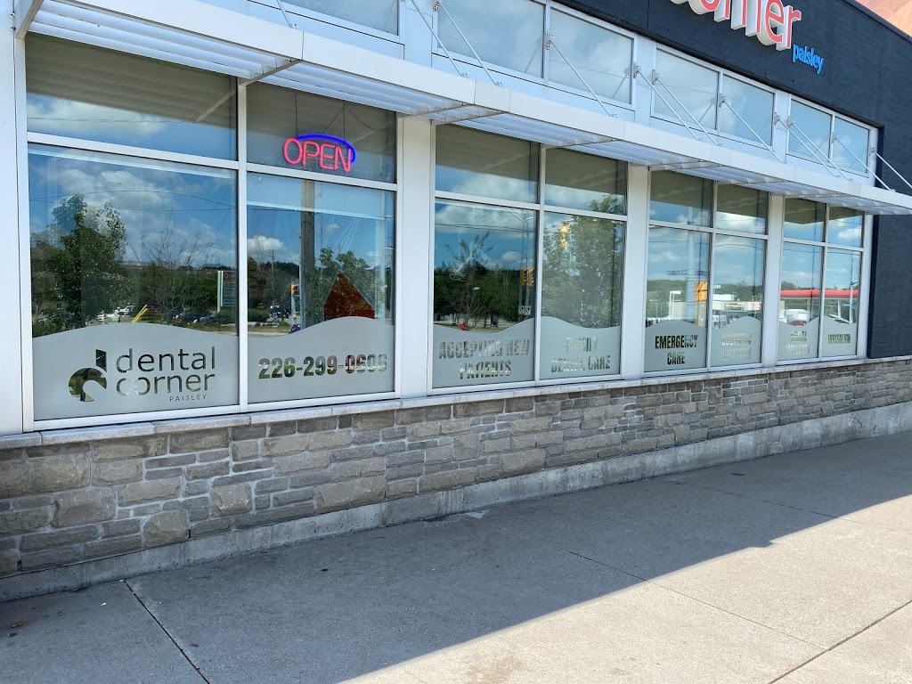 Dental Corner Paisley | 950 Paisley Rd Unit B, Guelph, ON N1K 0A6, Canada | Phone: (226) 299-0606