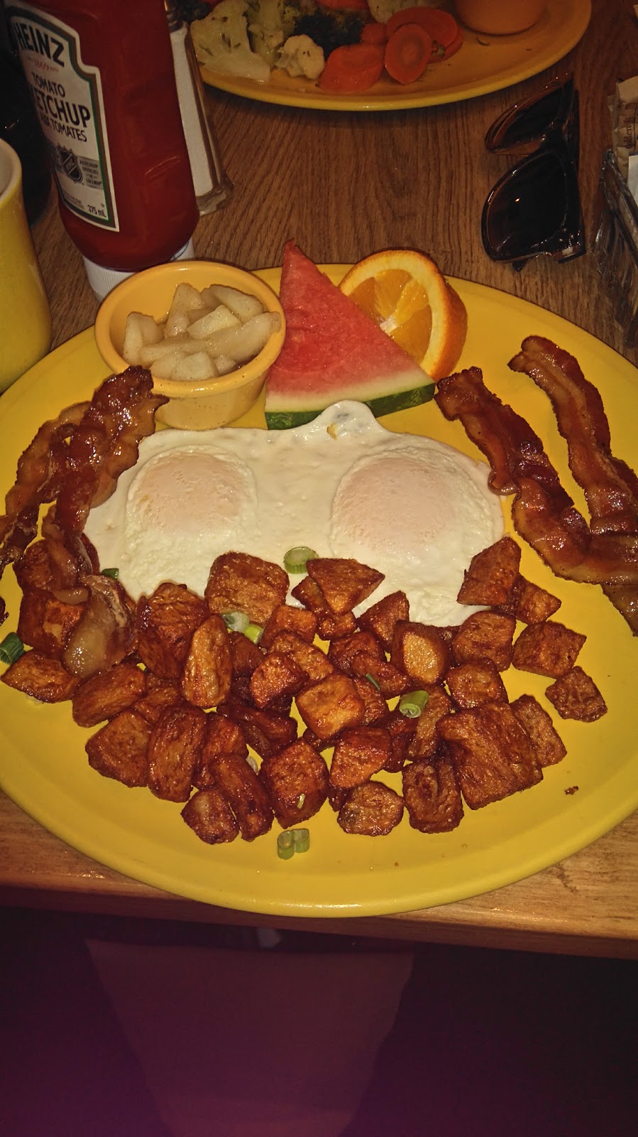 Eggstyle Boisbriand | 2705 Rue dAnnemasse, Boisbriand, QC J7H 0A5, Canada | Phone: (450) 420-1189