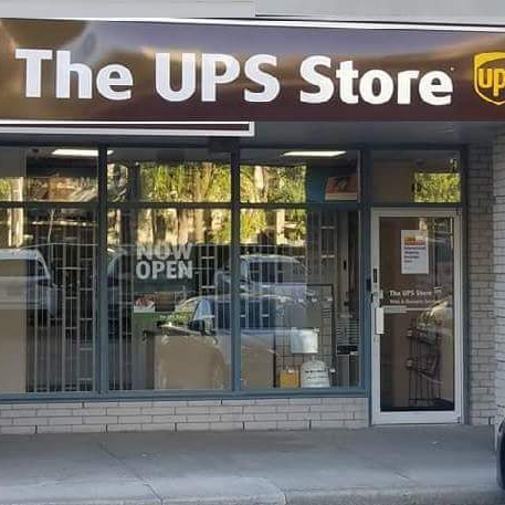 The UPS Store | 7398 Yonge St #6d, Thornhill, ON L4J 8J2, Canada | Phone: (905) 597-5260