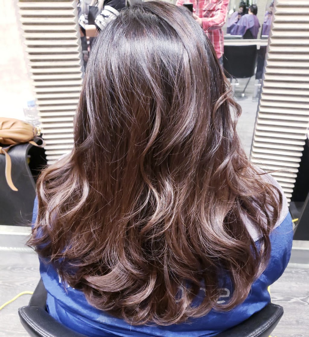 Tommy&Lillian Hair Salon Hairstylist Markham | 3085 Hwy 7 Unit 4, Markham, ON L3R 0J5, Canada | Phone: (416) 893-3163