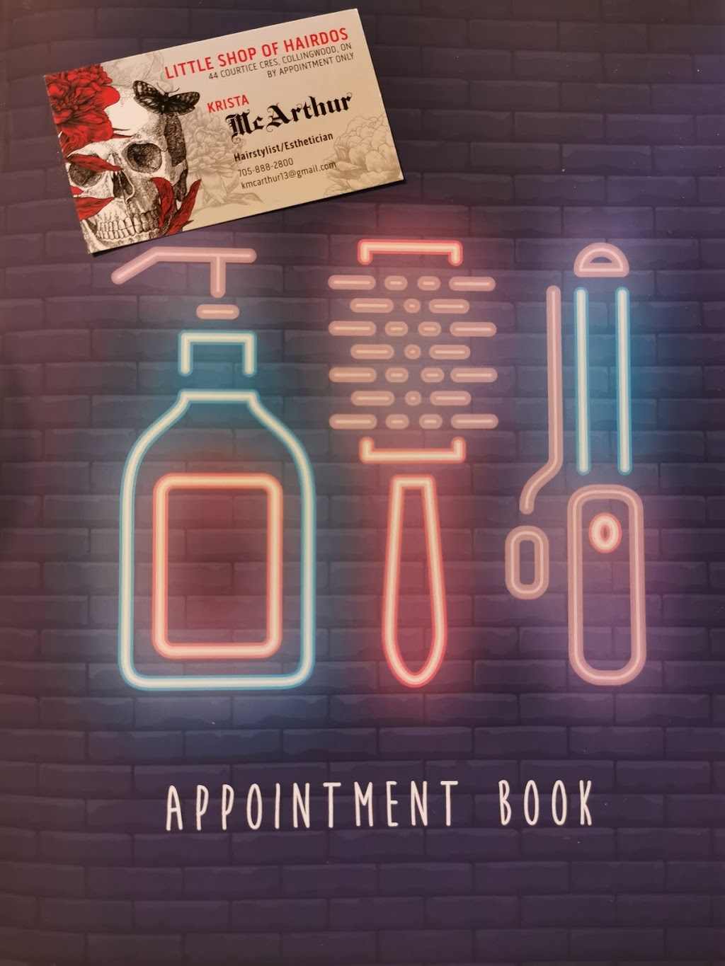 Little Shop of Hairdos | 44 Courtice Crescent, Collingwood, ON L9Y 4G1, Canada | Phone: (705) 888-2800