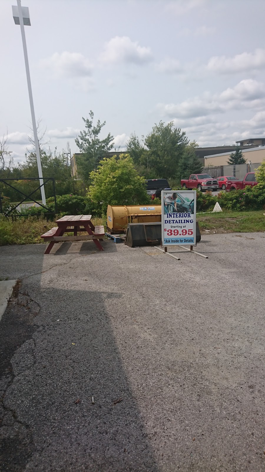 Kwick Stop ESSO - 24 Hrs | 433 Kent St W, Lindsay, ON K9V 6C3, Canada | Phone: (705) 328-1033