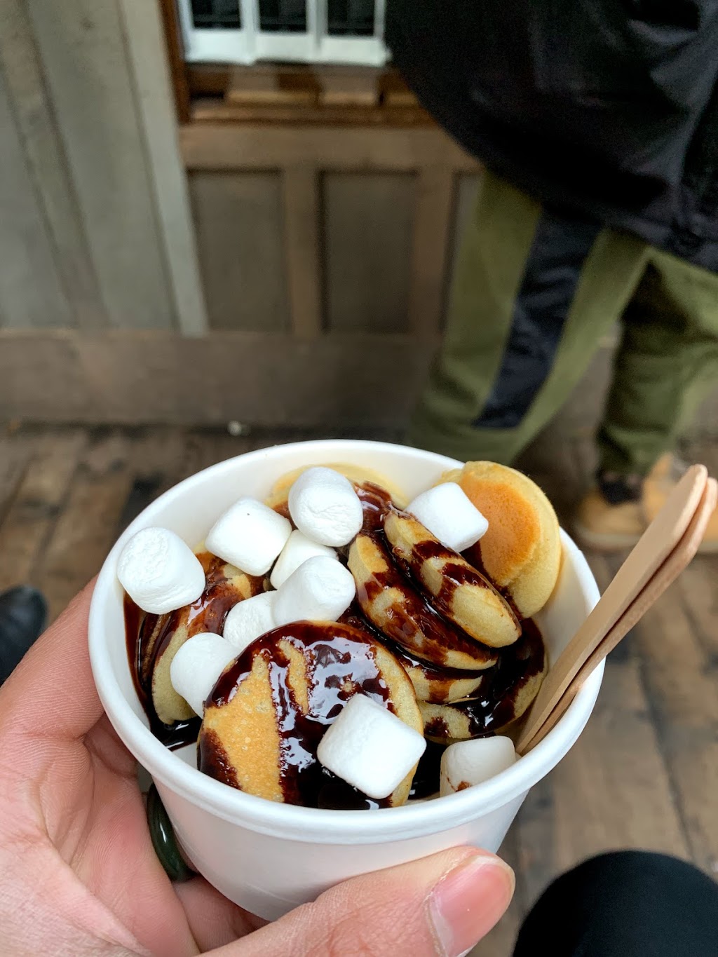 Capilano Coffee Company | 3603-3605 Capilano Rd, North Vancouver, BC V7R 4H9, Canada | Phone: (604) 985-7474